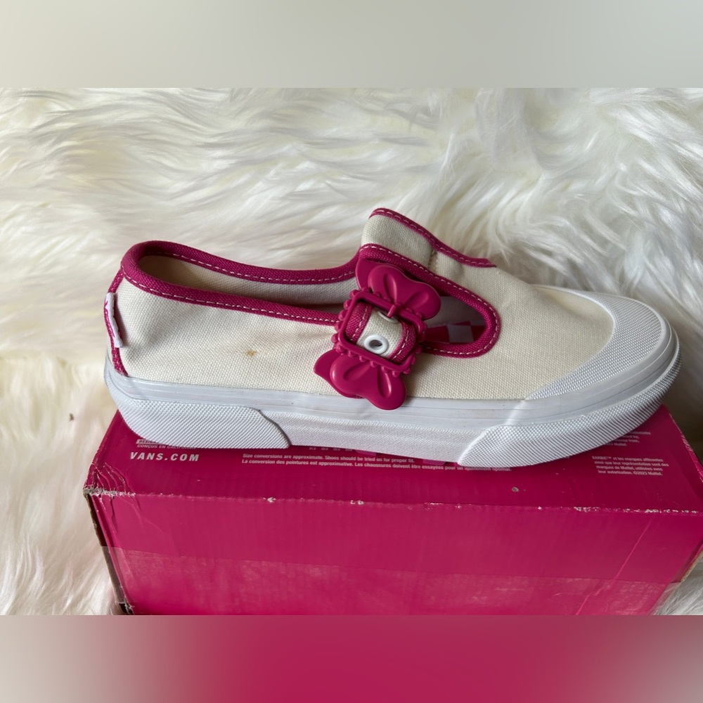 Vans X Barbie Style 93 DX Shoe - Picture 6 of 11